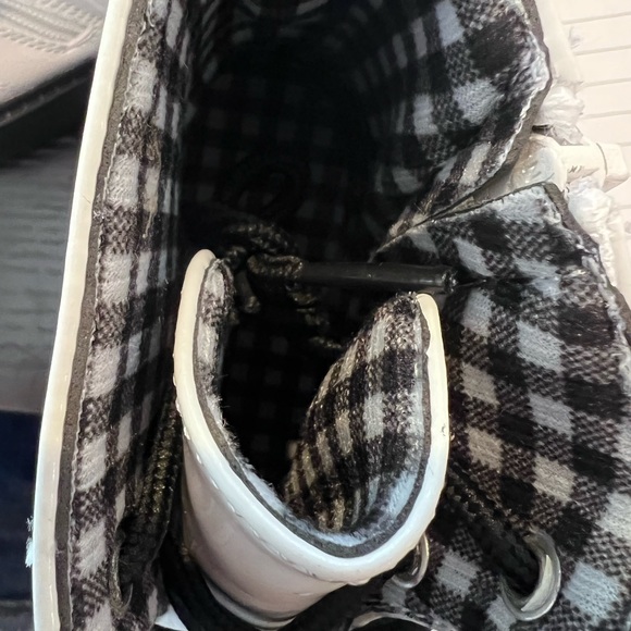 White patent combat boots for kids - Picture 4 of 4